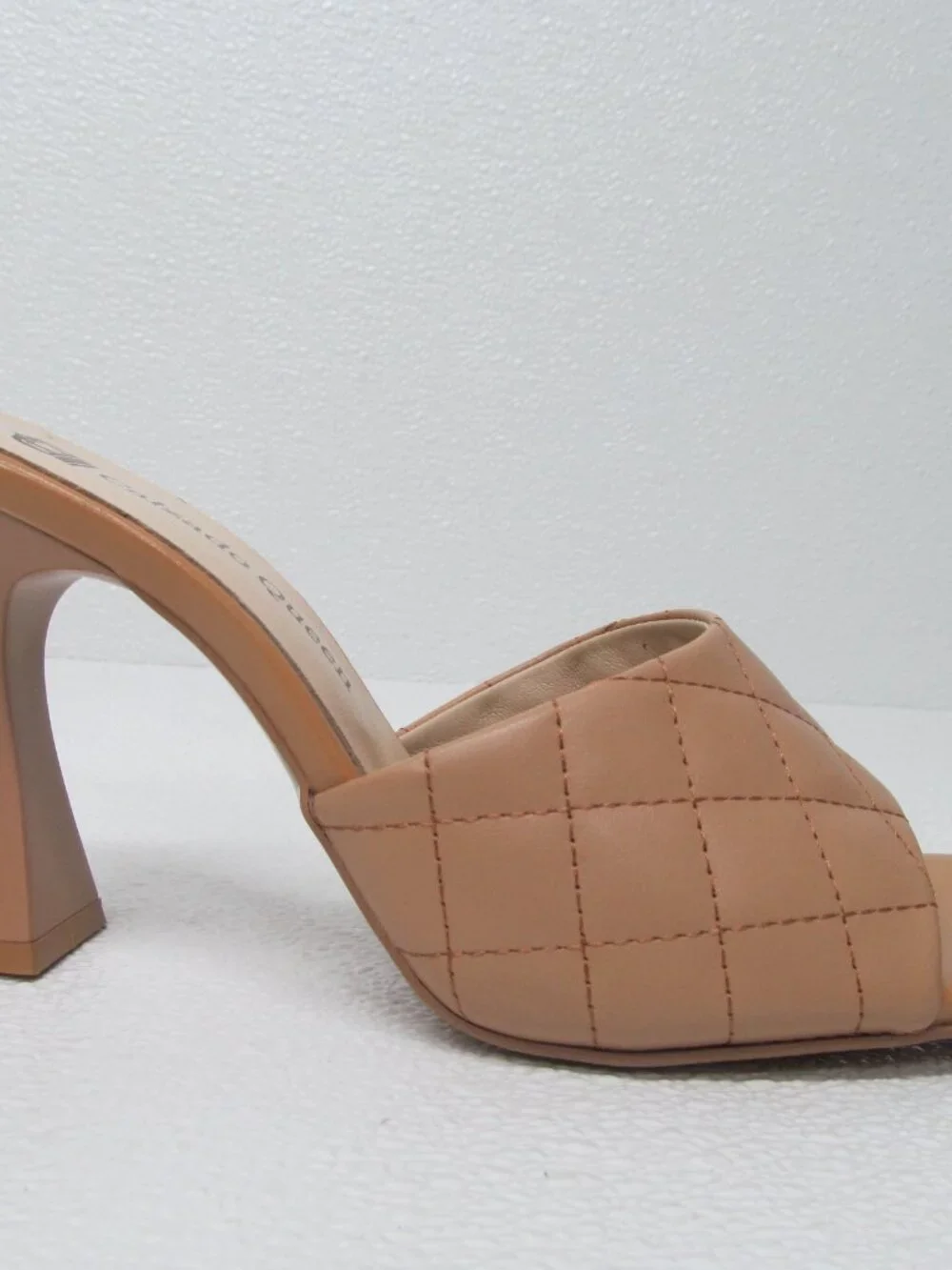 Calzado Queen Quilted Leather Heels Women’s 7.5